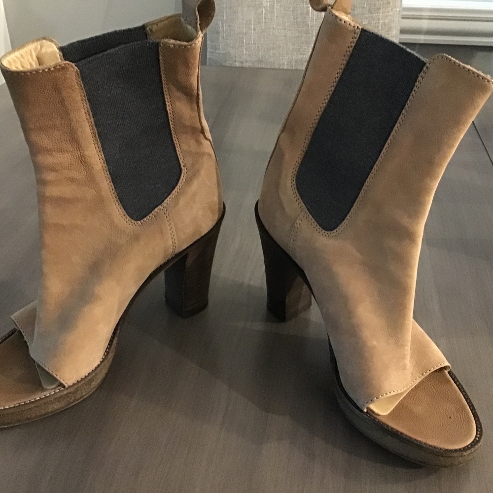 Brunello Cucinelli peep toe suede booties, sz. 37